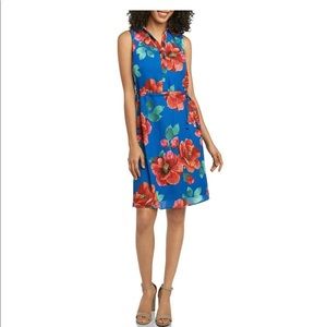 Gorgeous Foxcroft summer dress